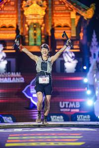 BIB: 113
                            <button type="button" onclick="openModal(22644713)" class="btn btn-primary btn-sm float-right btn-popup" data-toggle="modal" data-target=".modal-high-quality">
                        <i class="fas fa-shopping-cart"></i> Add to Cart
                    </button>
                                            <button type="button" onclick="isThisMe(22644713, true)" class="btn btn-success btn-sm float-right btn-popup btn-isme hidden" data-toggle="tooltip" data-placement="bottom" title="นี่คือรูปของคุณใช่ไหม คลิกที่นี่เพื่อเอาเข้าอัลบั้ม">
                        <i class="fas fa-plus"></i> Add to album
                    </button>
                    <button type="button" onclick="isThisMe(22644713, false)" class="btn btn-warning btn-sm float-right btn-popup btn-isnotme hidden">
                        <i class="fas fa-ban"></i> Remove from album
                    </button>